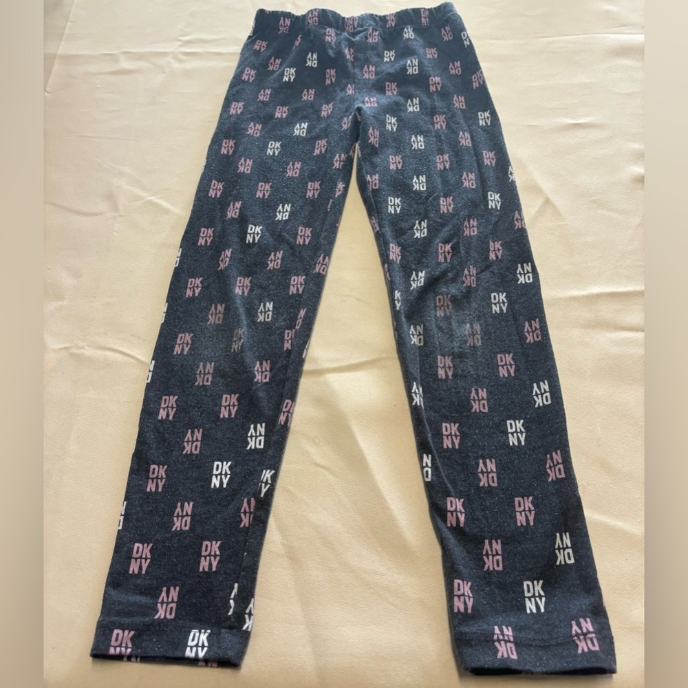 DKNY Gray Kids Leggings‎ w/ Pink & White Logos